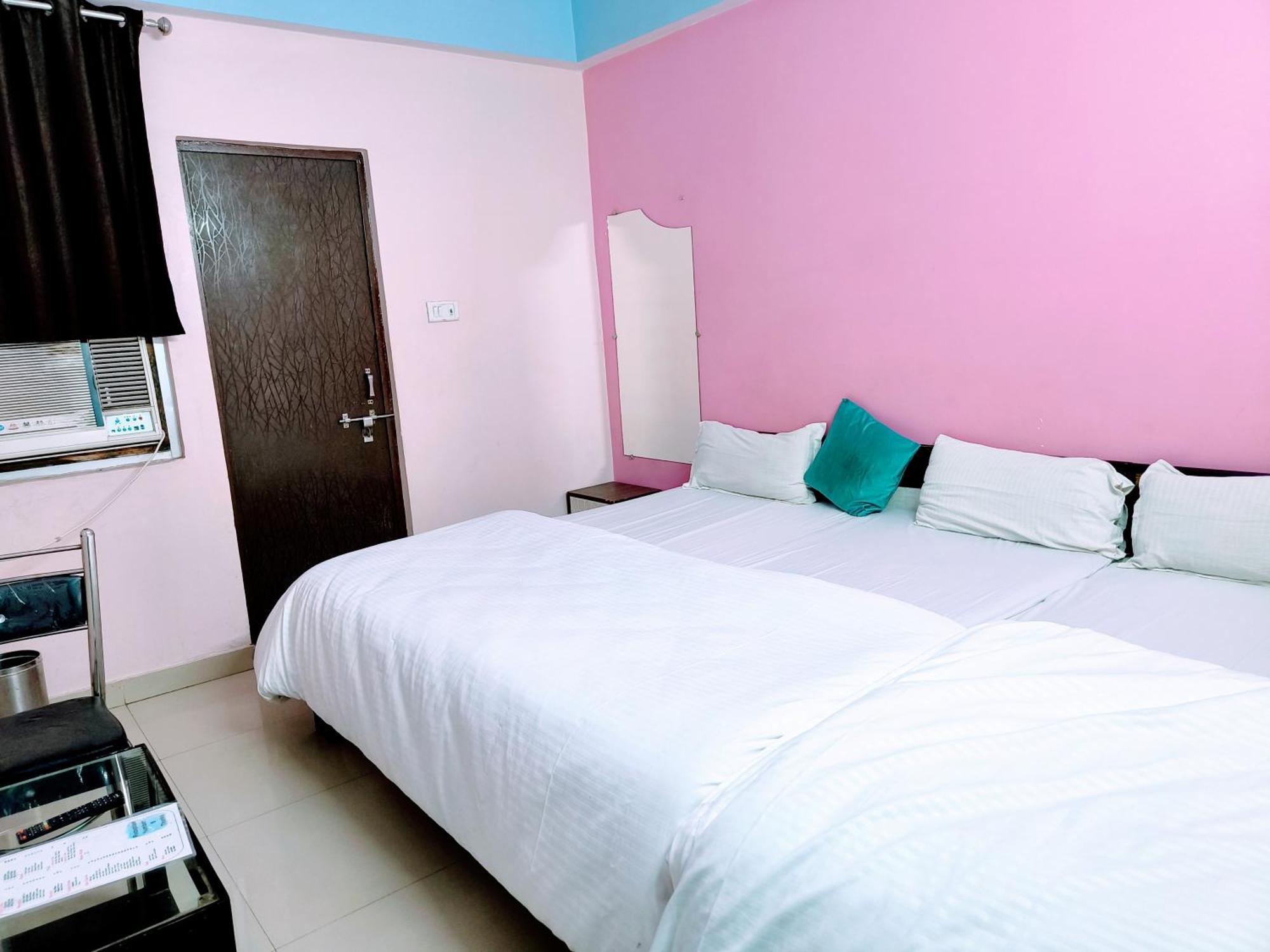 Guest house The Shivay *